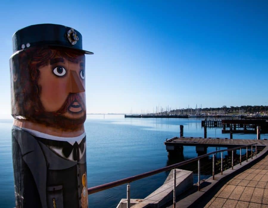 Explore Australia Bay Sightseeing and Ferry Ride Day Trip